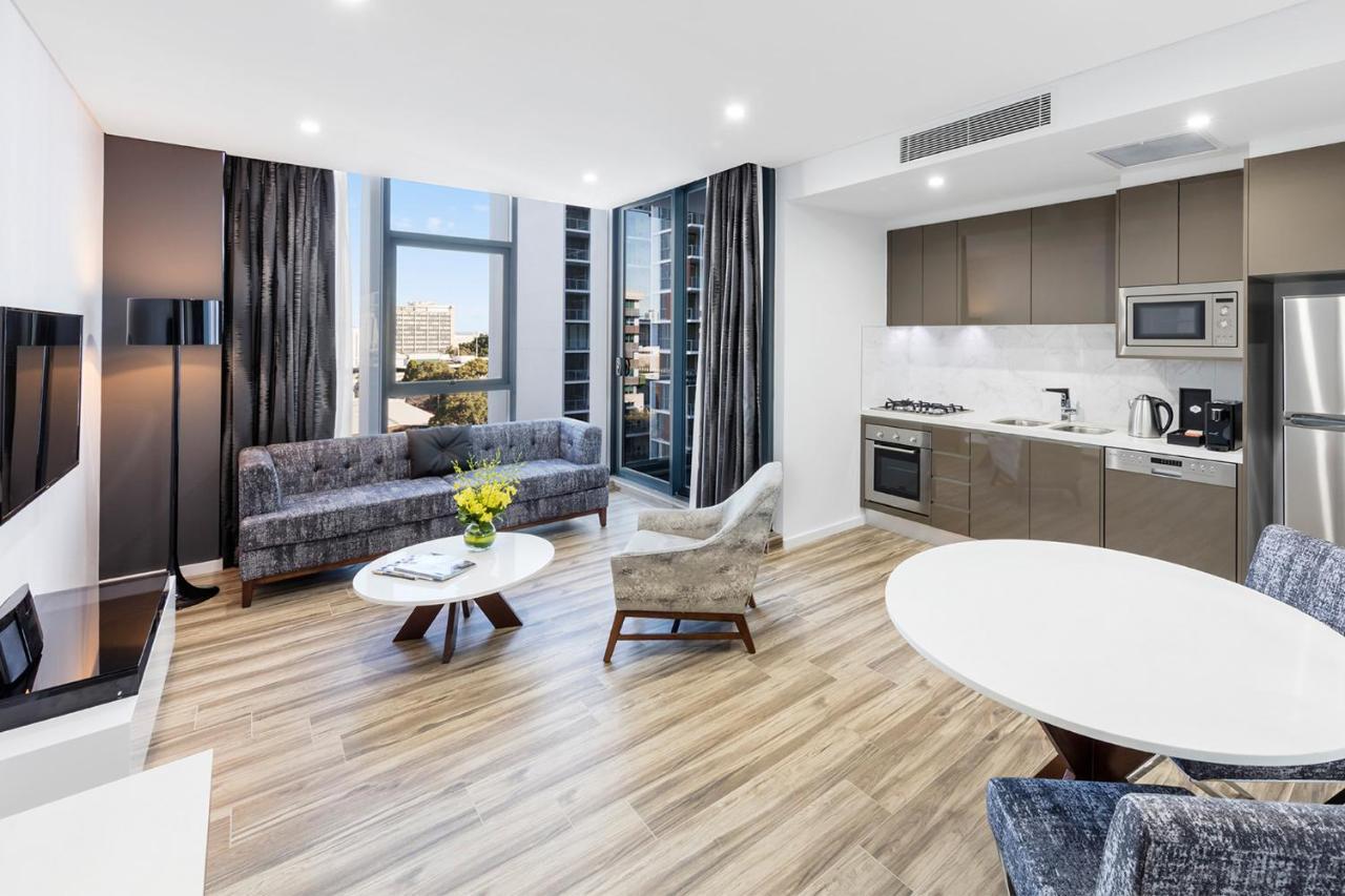 One Bedroom King Suite