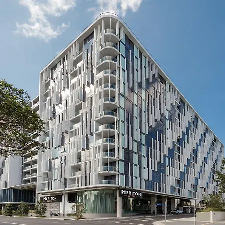Meriton Suites Mascot Central-2